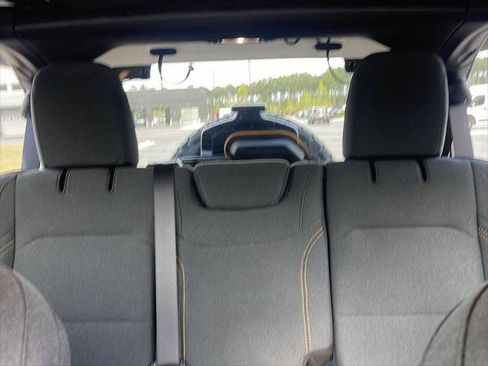 Certified 2025 Jeep Wrangler Willys image 23