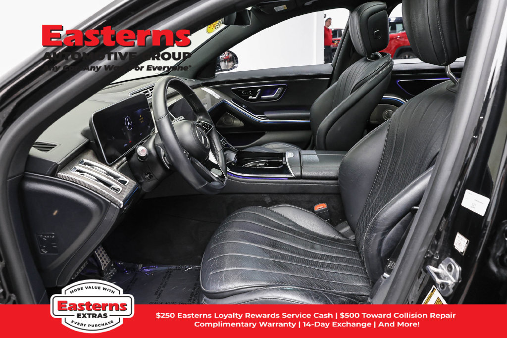 Used 2022 Mercedes-Benz S 500 4MATIC w/ AMG Line Package image 15