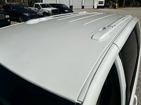 Used 2014 Dodge Grand Caravan SXT FWD image 14