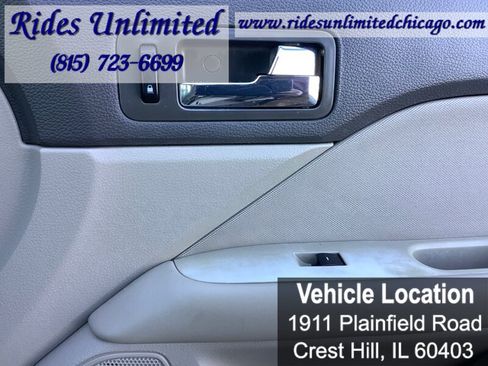 Used 2010 Ford Fusion S image 25