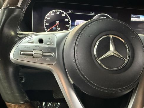 Used 2019 Mercedes-Benz S 450 4MATIC Sedan w/ Premium Package image 26