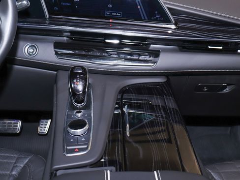 Used 2023 Cadillac Escalade V image 28