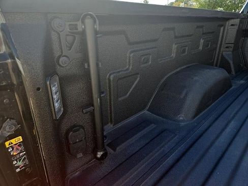 Used 2024 Chevrolet Silverado 2500 High Country w/ High Country Premium Package image 24