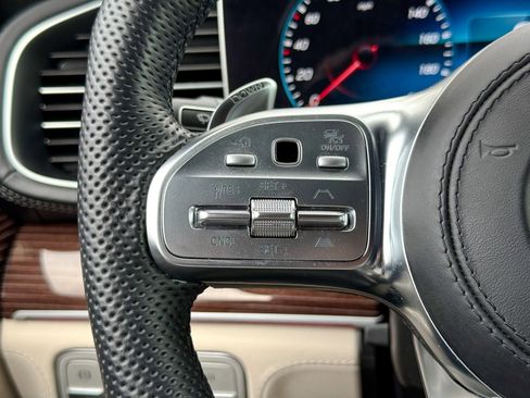 Used 2023 Mercedes-Benz GLS 63 AMG 4MATIC image 39