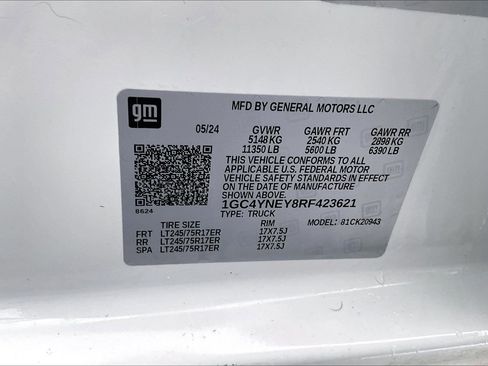 Used 2024 Chevrolet Silverado 2500 LT image 30