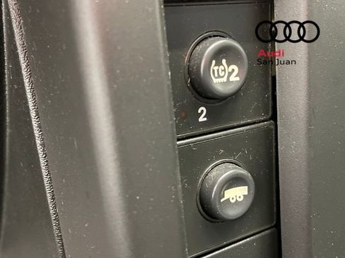 Used 2005 HUMMER H2 SUT w/ Preferred Equipment Group image 31