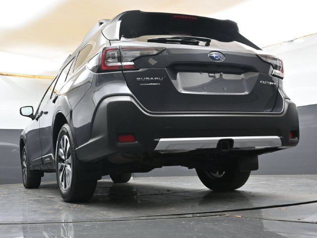 Used 2024 Subaru Outback Limited AWD/4WD image 32