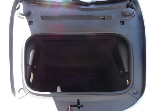 Used 2019 Porsche 911 Carrera image 20