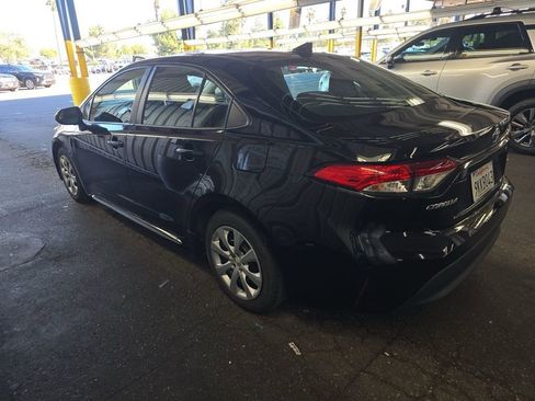 Used 2024 Toyota Corolla LE image 20