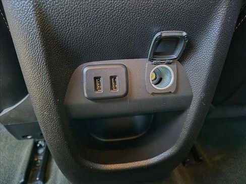 Used 2017 GMC Canyon Denali AWD/4WD image 25