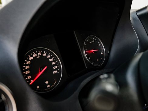 Used 2024 Mercedes-Benz Sprinter 3500 image 34