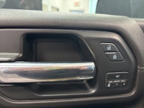 Used 2019 Chevrolet Silverado 1500 LTZ w/ LTZ Premium Package image 25