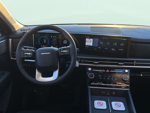 New 2026 Hyundai Santa Fe SE image 10