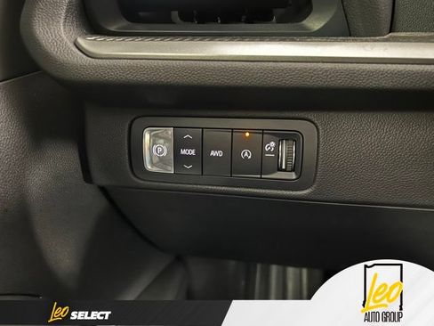 Used 2026 Chevrolet Traverse LT w/ Driver Confidence Package AWD/4WD image 10