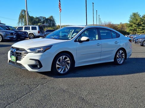 Used 2023 Subaru Legacy Limited image 3