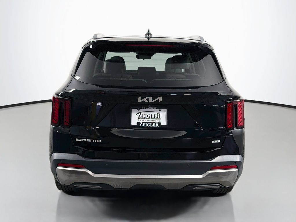 Used 2025 Kia Sorento S AWD/4WD image 6