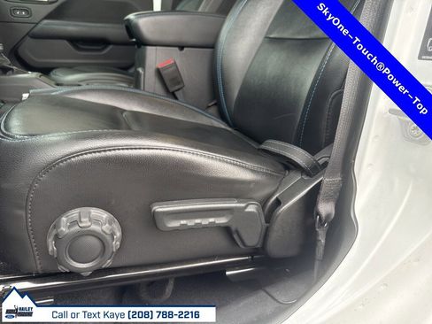 Used 2023 Jeep Wrangler Unlimited Rubicon 4xe w/ Safety Group image 16