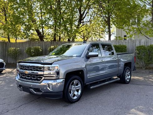 Used 2017 Chevrolet Silverado 1500 LTZ w/ Sport Package AWD/4WD image 2