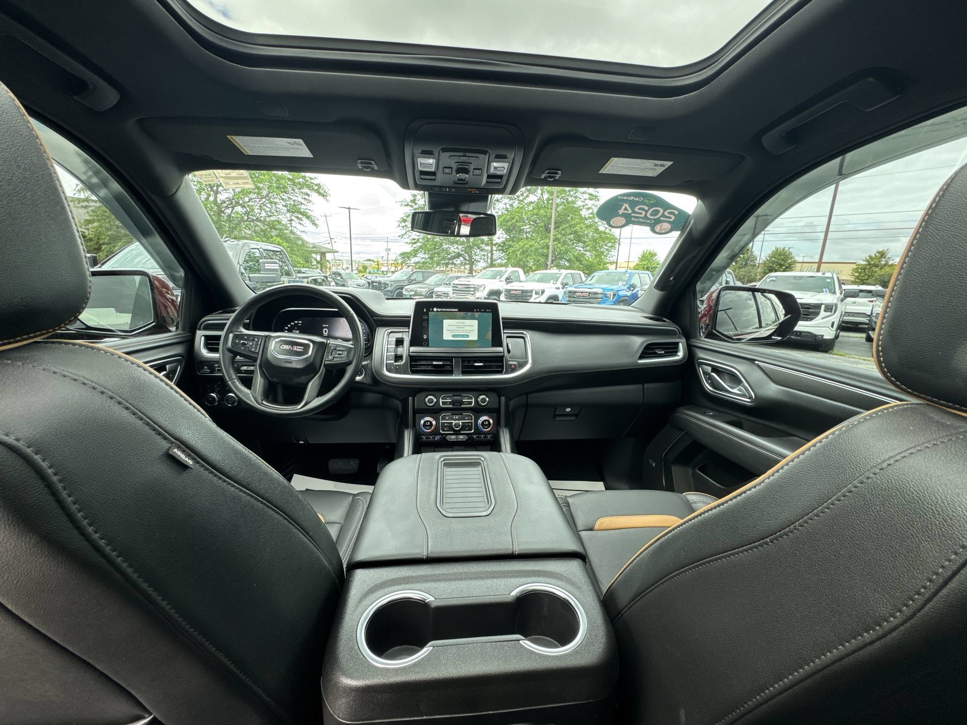 Certified 2024 GMC Yukon AT4 w/ AT4 Premium Package AWD/4WD image 21