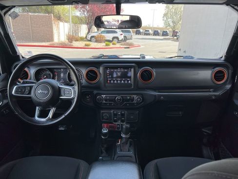 Certified 2021 Jeep Gladiator Mojave AWD/4WD image 19