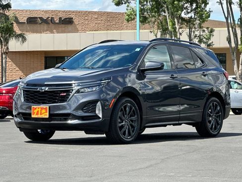 Used 2023 Chevrolet Equinox RS FWD image 7