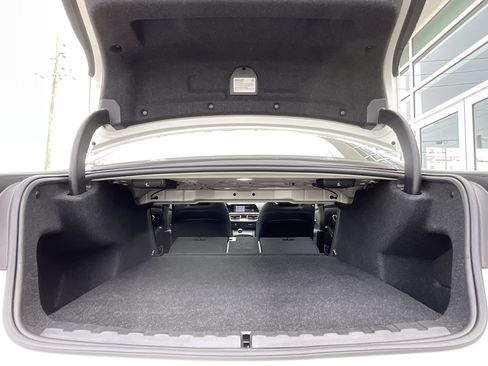 Certified 2022 BMW 330i Sedan w/ Premium Package 2 image 30