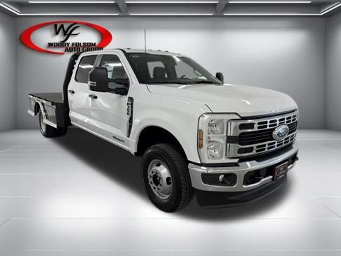 New 2026 Ford F350 XL w/ XL Chrome Package image 3
