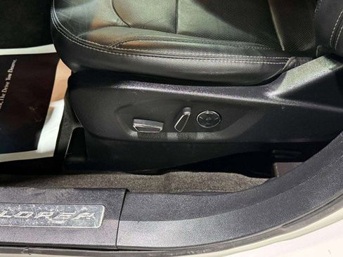 Used 2017 Ford Explorer Limited w/ Equipment Group 301A image 31