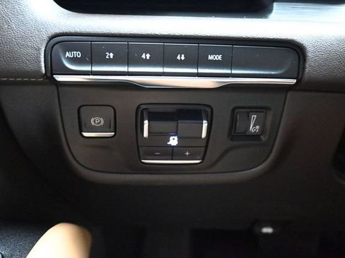 Used 2021 Cadillac Escalade Sport w/ LPO, Illumination Package AWD/4WD image 15