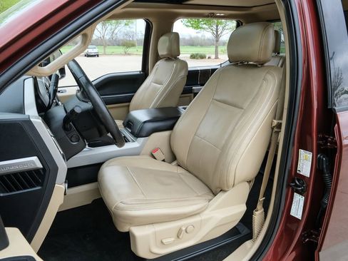 Used 2017 Ford F350 Lariat w/ Lariat Ultimate Package image 41