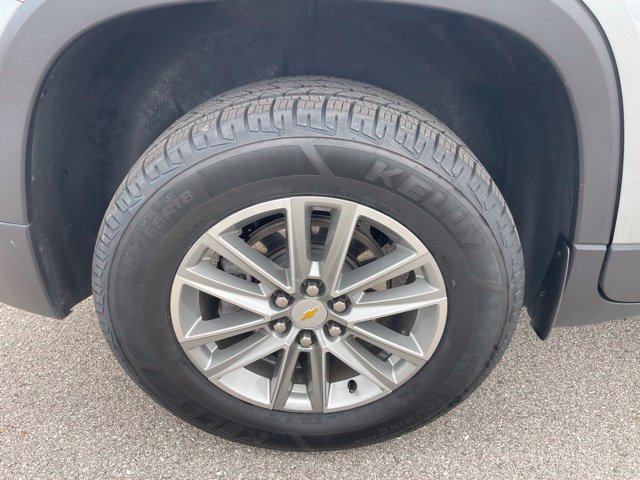 Used 2023 Chevrolet Traverse LT FWD image 30