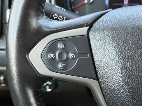Used 2018 Chevrolet Colorado Z71 image 15