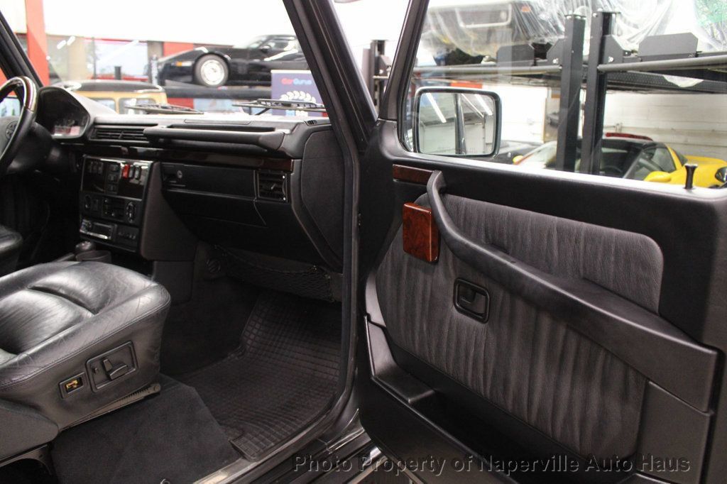 Used 2000 Mercedes-Benz G 500 image 39
