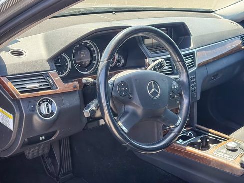 Used 2013 Mercedes-Benz E 350 Sedan image 8