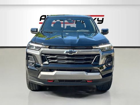 Used 2024 Chevrolet Colorado Z71 w/ Z71 Convenience Package 2 AWD/4WD image 2