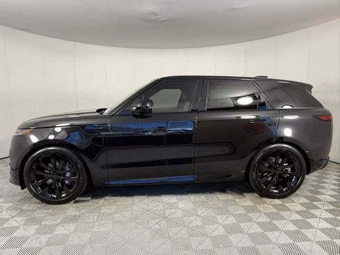 New 2026 Land Rover Range Rover Sport Dynamic SE AWD/4WD image 3