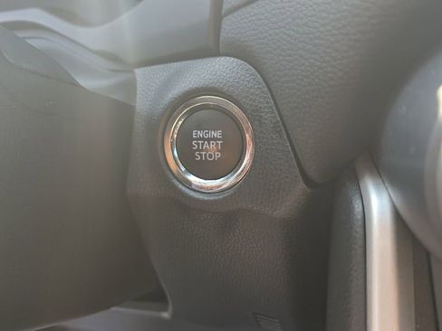 Used 2023 Toyota RAV4 XLE image 27