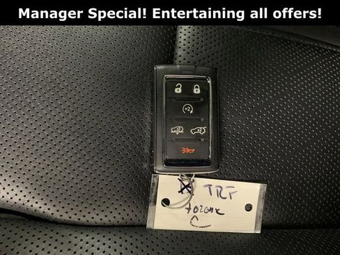 Used 2022 Jeep Grand Wagoneer Series II w/ Convenience Group III image 3