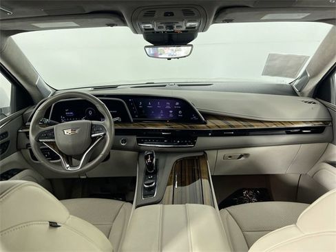 Certified 2023 Cadillac Escalade Premium Luxury Platinum image 21