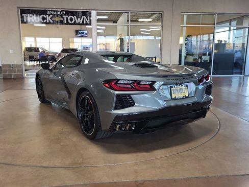 Used 2022 Chevrolet Corvette Stingray Convertible w/ 1LT image 6