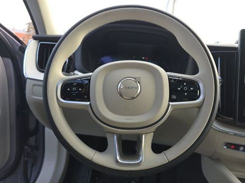 New 2026 Volvo XC60 B5 Ultra w/ Climate Package AWD/4WD image 27