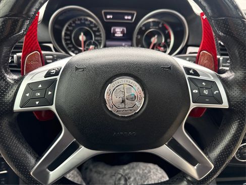 Used 2014 Mercedes-Benz GL 63 AMG 4MATIC image 18