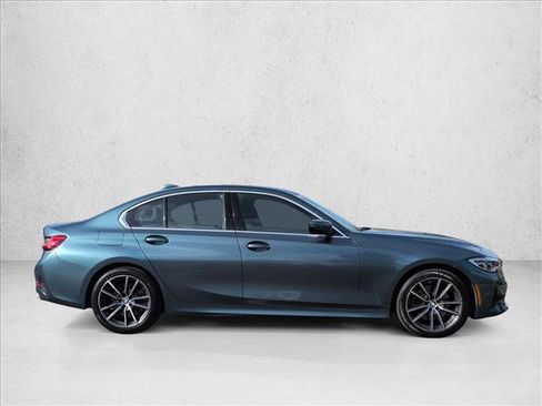 Used 2019 BMW 330i Sedan w/ Convenience Package image 4