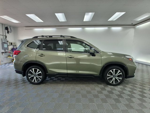 Used 2019 Subaru Forester Limited AWD/4WD image 4
