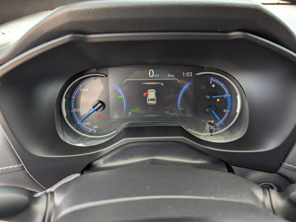 Used 2025 Toyota RAV4 XLE AWD/4WD image 20