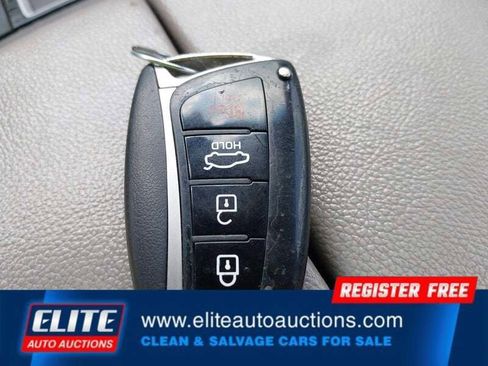 Used 2016 Hyundai Genesis 3.8 RWD image 21