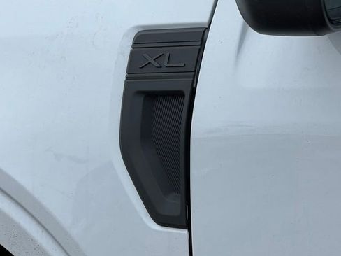 New 2026 Ford Maverick XL image 7