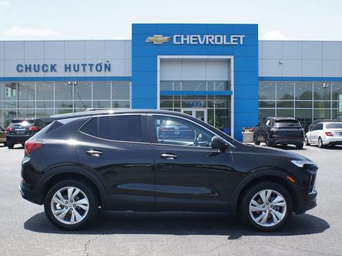 Used 2025 Buick Encore GX Preferred AWD/4WD image 1