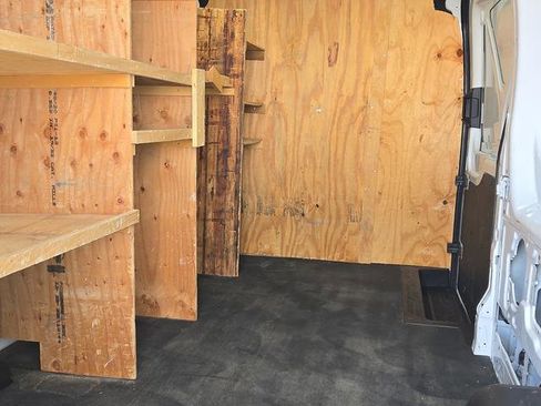 Used 2023 Ford Transit 250 Medium Roof RWD image 10