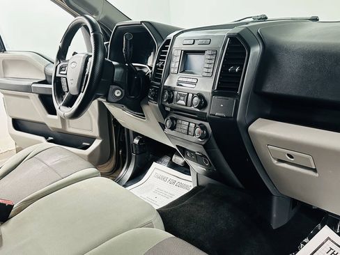 Used 2015 Ford F150 XL w/ Equipment Group 101A Mid AWD/4WD image 8